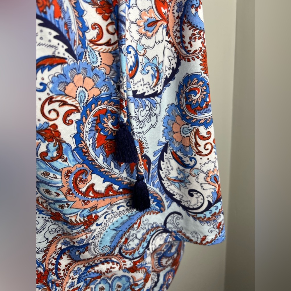 Linea Donatella sleep set/lounge wear. Tassle detail. Tank and short set. - Picture 6 of 8
